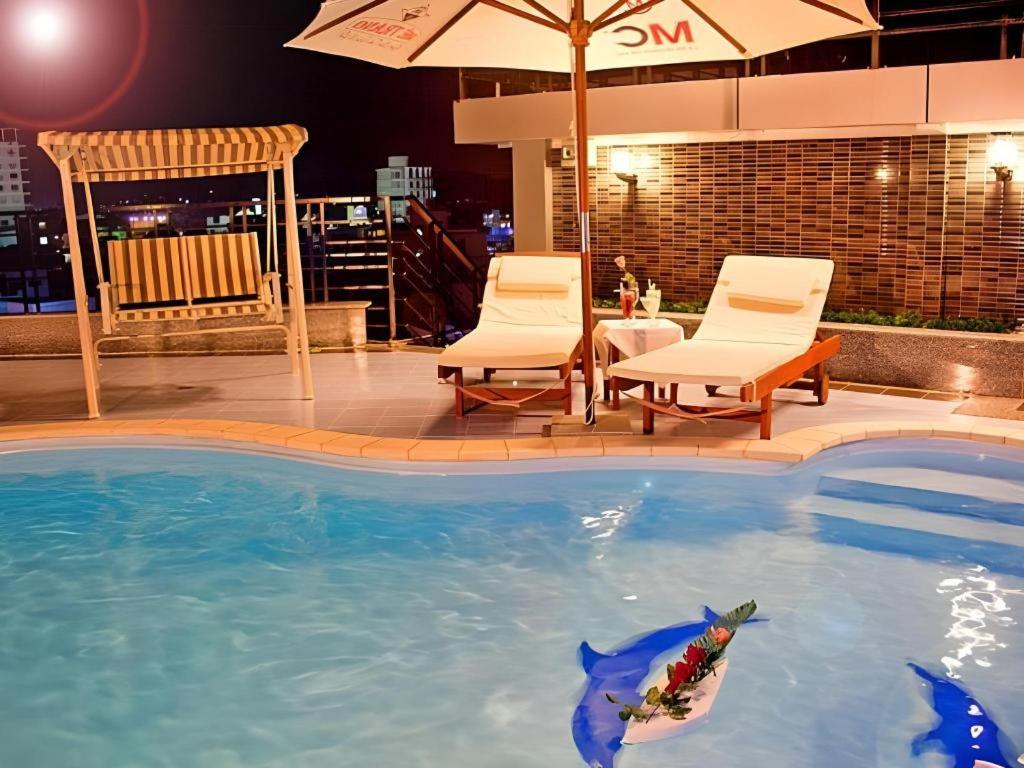 Nhat Thanh Hotel Nha Trang Esterno foto