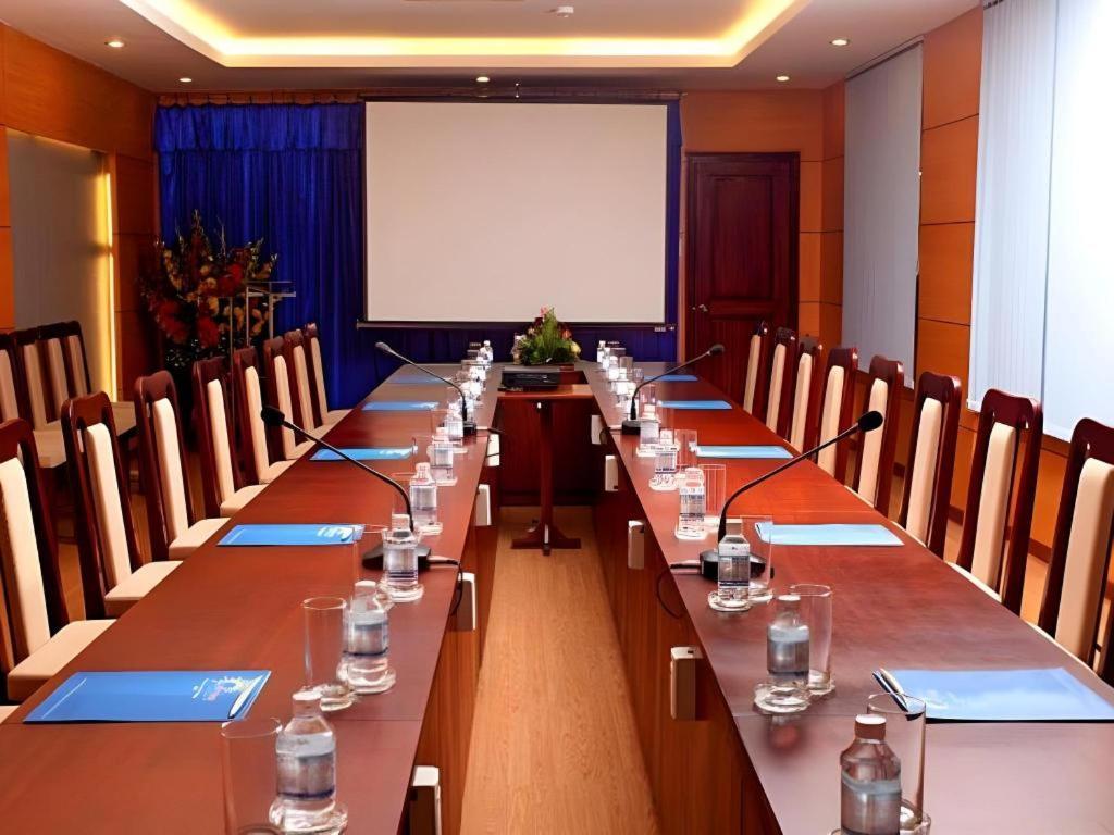 Nhat Thanh Hotel Nha Trang Esterno foto